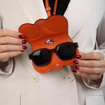 Очечник (футляр для очков) кожаный