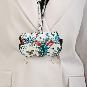 Очечник (футляр для очков) кожаный